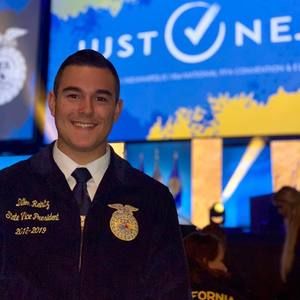 Meet your Posher, Dillon